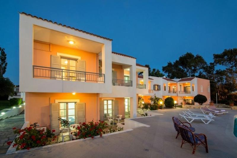 Ifigenia Apartments Херсониссос Экстерьер фото