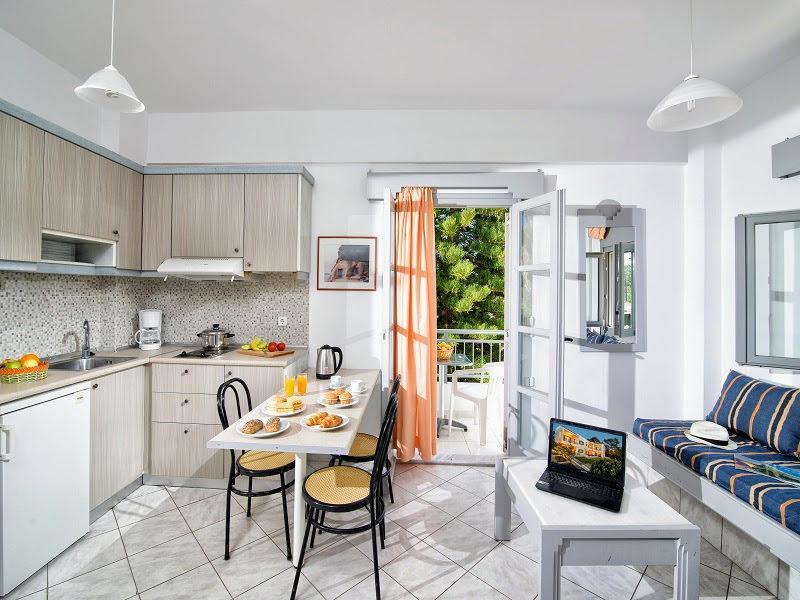 Ifigenia Apartments Херсониссос Экстерьер фото